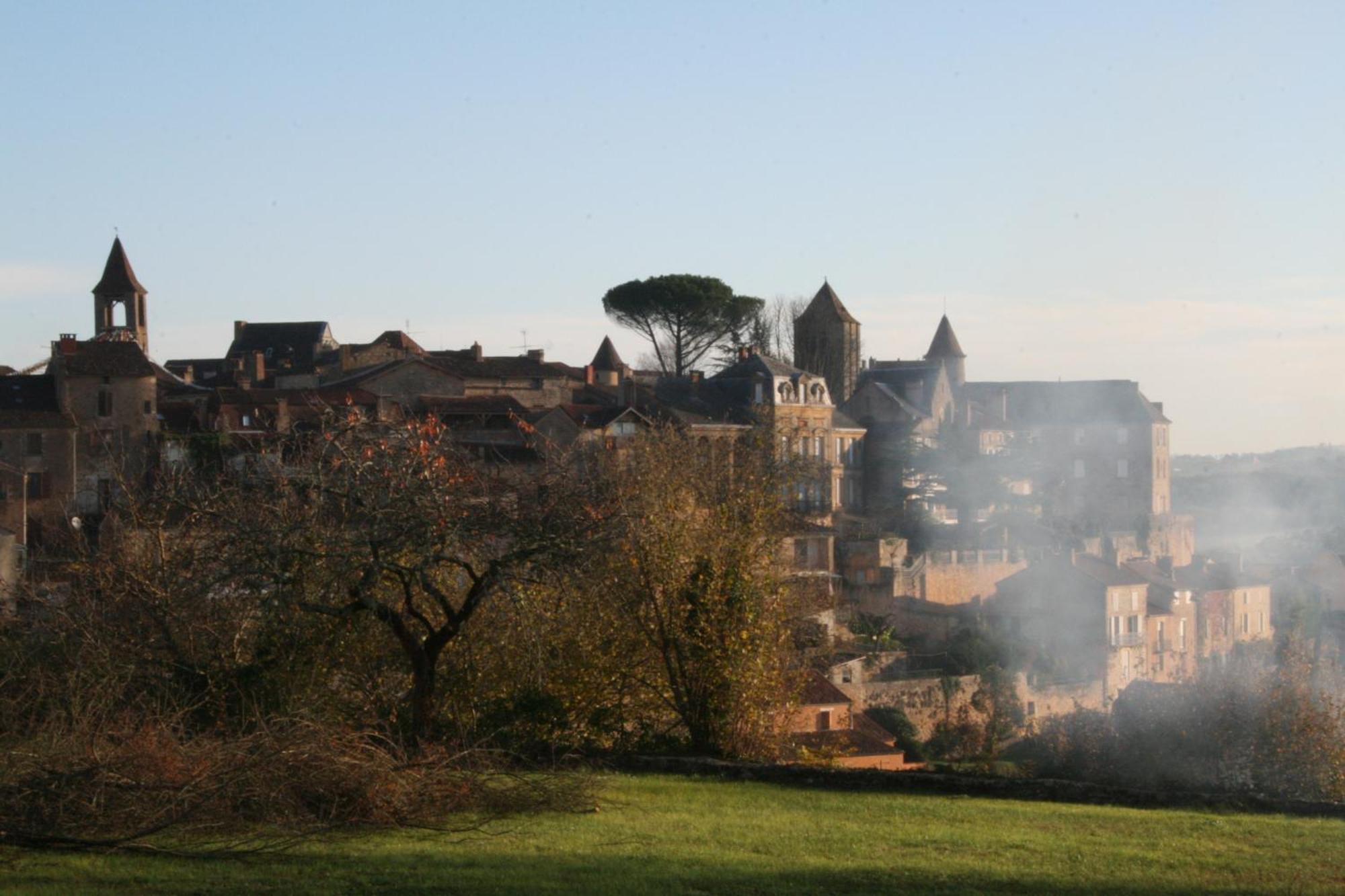 Le Home Belvès Zewnętrze zdjęcie